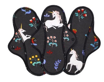 Reusable Cloth Pad - Midi Pad For Regular Flow - Cotton Flannel - 8″ to 14″ - Unicorns