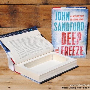 Holle boekenkluis - John Sandford - diepvriezer - hol geheim boek