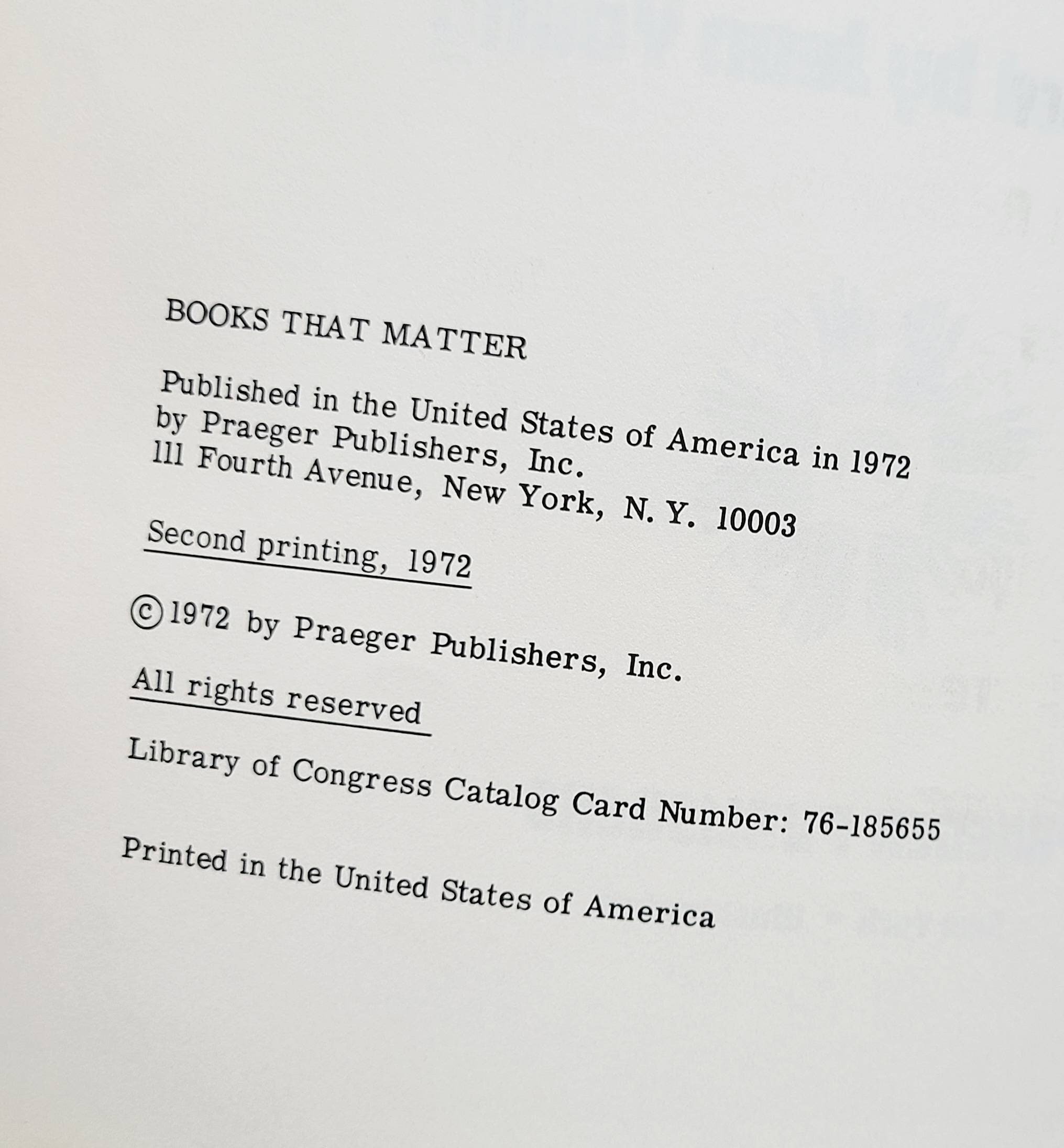 Woodstock Craftsman's Manual. 1972 Second Printing. Jean Young. Weaving