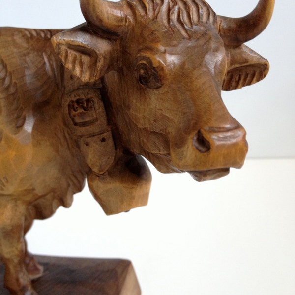 Vintage Brown Swiss Dairy Cow Sculpture Hand-carved Fruitwood Brienz Switzerland Free Shipping
