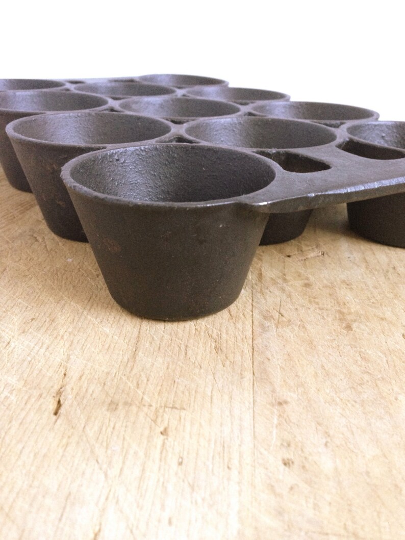 Griswold 948 Gem Popover Muffin Cast Iron Pan Circa 18901910 Etsy