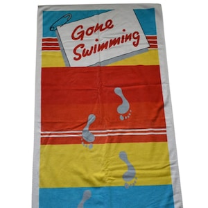 Vintage 70s Towel Poolsiders Brazil Novelty Print Gone Swimming Colorblock Footprints Big Beach Swimming Pool Blanket 56 x 27in