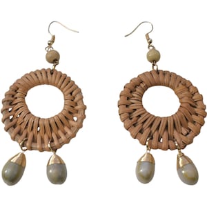 Vintage 80s Earrings Cottagecore Boho Beachy Wicker Straw Woven Large Hoops Cowrie Dangle Shells Wired Post