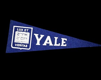 1950's Vintage Yale Bulldogs Ivy League College University