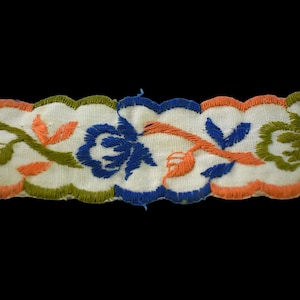 Cinta vintage de los años 60 con borde festoneado bordado, estilo floral bávaro holandés, 2,33 yardas