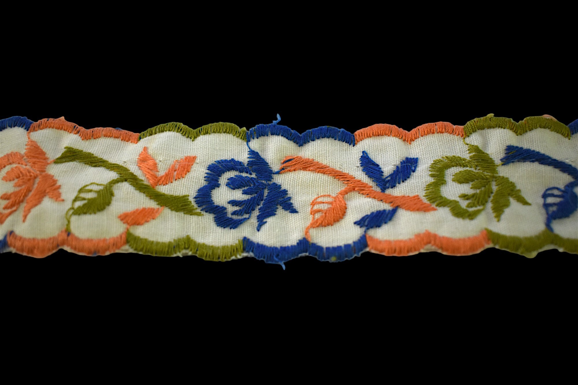 Vintage Ribbon Lot 60s Folkart Dutch Bavarian Floral Style Embroidered ...
