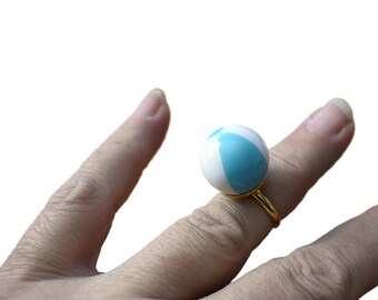 【bighugclub】GRAND ring Vintage 60s Ring Space Age MOD Aqua Blue White Gum Ball