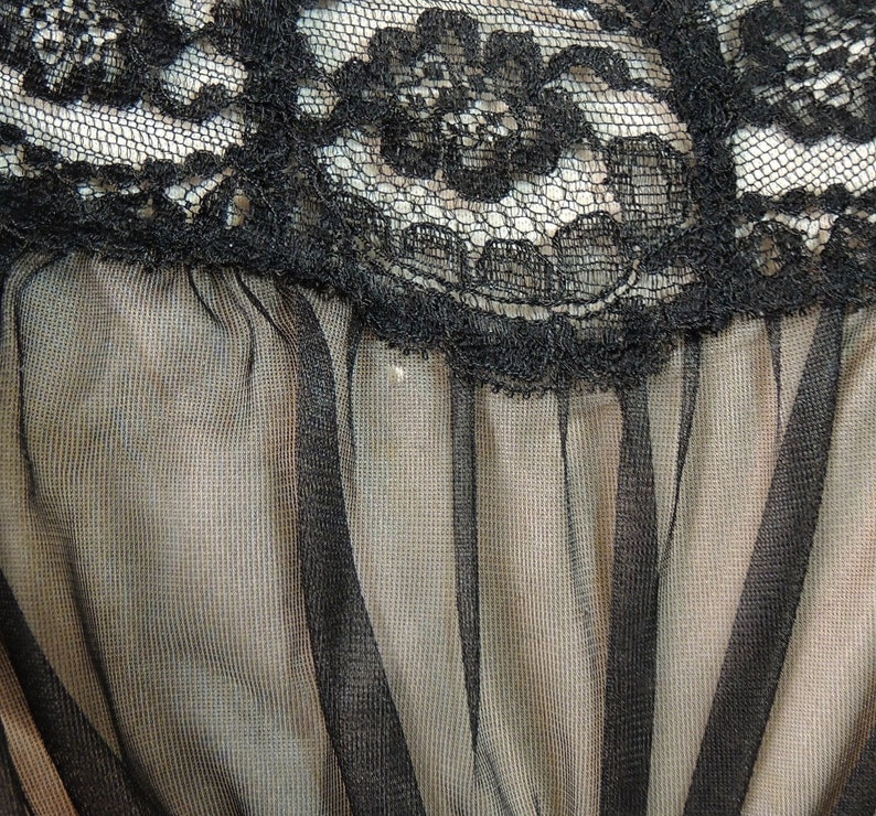 Vintage 50s Nightgown Vanity Fair Black Nude Alencon Lace Satin Ribbon Ballerina Nightie Peignoir