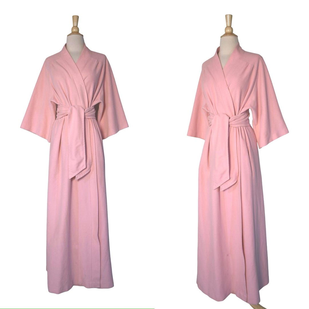 Bell Ringing Robe Vintage 70s Robe Vassarette Blush Petal Pink Bell Sleeve Wrap Tie Waist ...