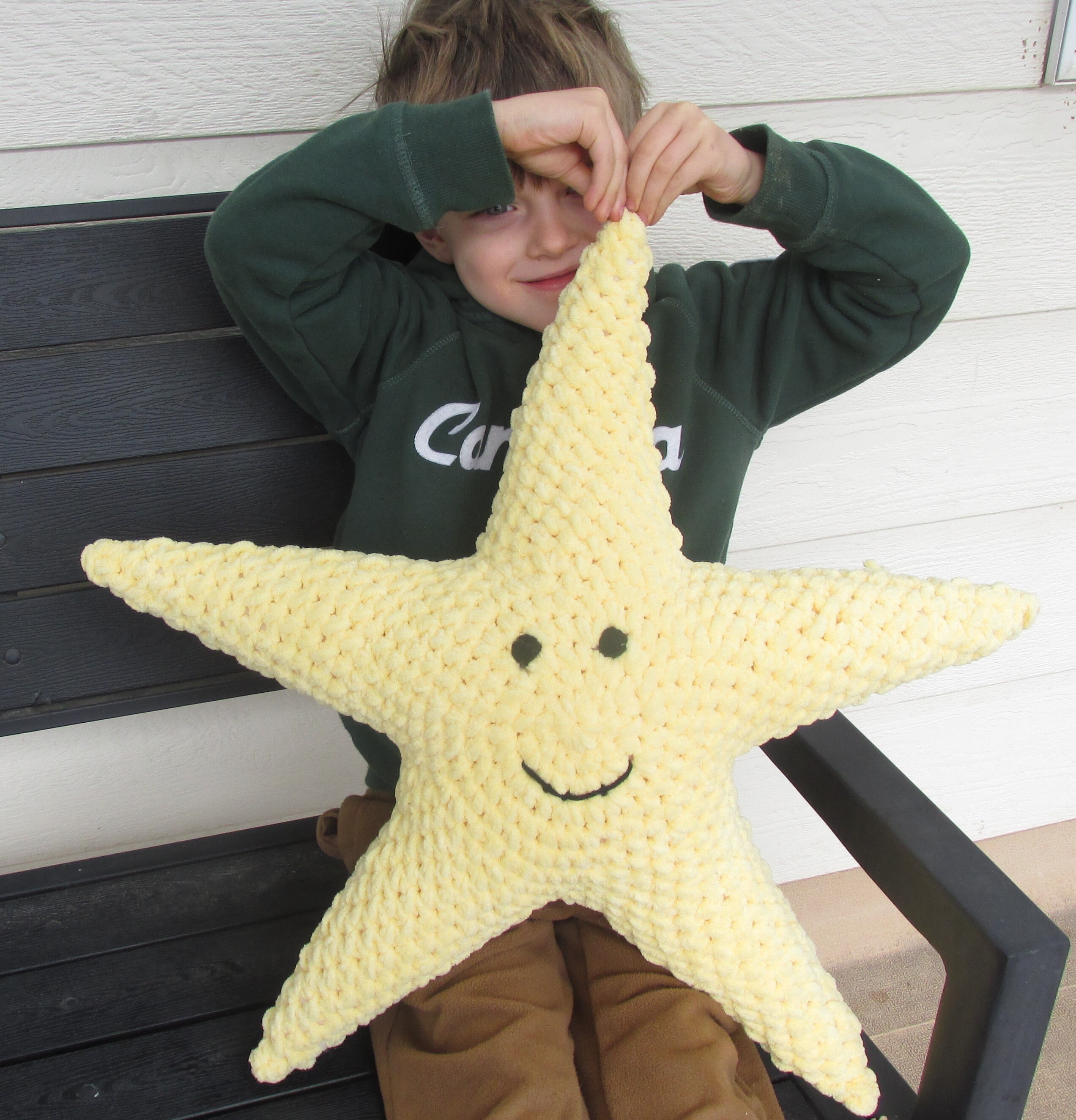 Large Plush Star Toy or Pillow PDF Crochet Pattern INSTANT DOWNLOAD