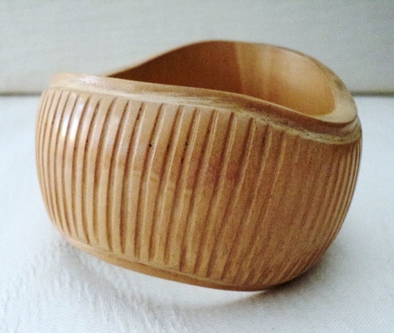 Wood Bangles, SET of 2 BANGLES, Hand Carved Wood,… - image 2