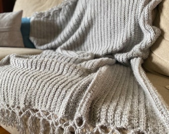 Cozy Fringe Crochet Throw Afghan, grey