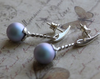 Sterling Silver Swarovski Crystal Pearl earrings (Iridescent Light Blue)