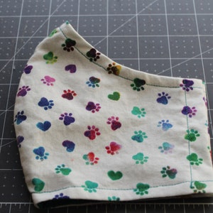 Rainbow Pawprints Light mask w/filter pocket