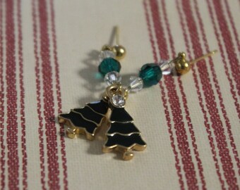 Cute Christmas Tree earrings (green)