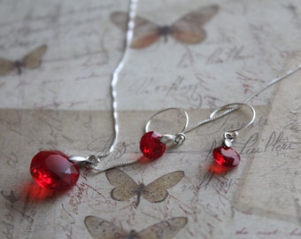 Sterling Silver Swarovski Crystal Classic Cut set (Light Siam)