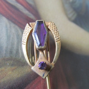 VICTORIAN AMETHYST Stick PIN Gold Filled (Non-Magnetic) Measures 3&quot; L w/ Decorative top 5/8&quot; W x 1&quot; H Unmarked Collectible Wardrobe Accent