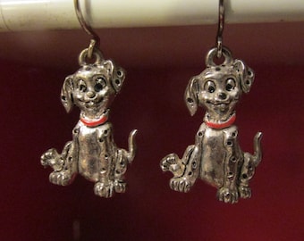 Vintage zilver verguld 101 Dalmations draad doorstoken Oorbellen door DISNEY oude Stock uit 1961 behoeften schoonmaken