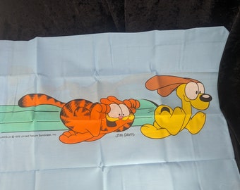 Amazing Vintage NEW Unopened Garfield Pillow Cases (2 standard size) - 1978 Garfield and Odie Davis Classic