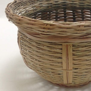 curvy round basket, wicker planter trash waste bin Christmas office coworker teacher gift idea image 4