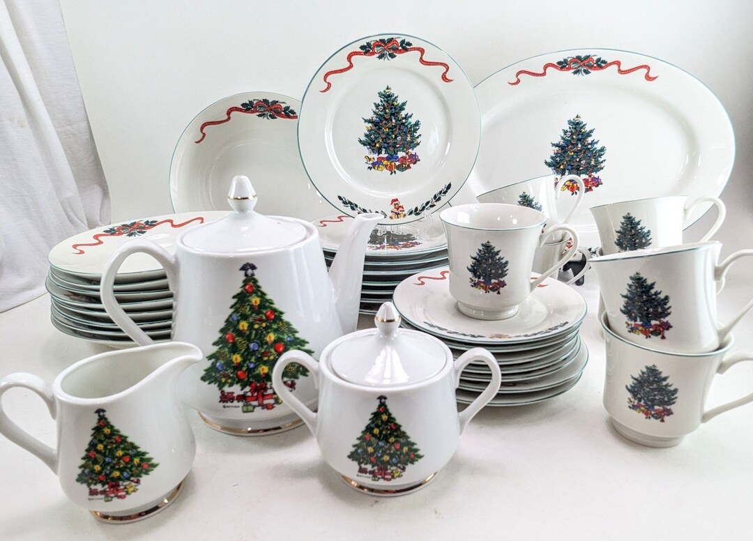 34piece Christmas Morning Set for 7 PLUS Serving Bowl, Platter, Tea