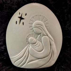 Vintage White Porcelain Nativity Scene: Lighted Christmas Decor