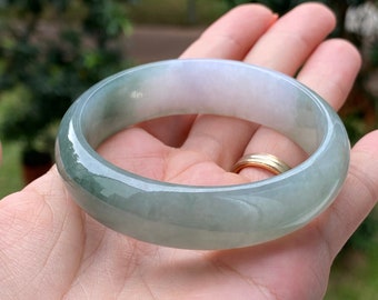 ☆saharaページ！天然グリーン翡翠幅13.5mm バングル☆ 新品！ ☆saharaページ！天然グリーン翡翠幅13.5mm バングル☆ 新品
