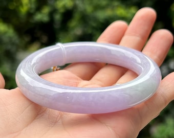 専用ページ❣️淡いラベンダー翡翠　バングル Amazon.co.jp: M-136翡翠バングル 薄いラベンダー 恋愛運 お守り