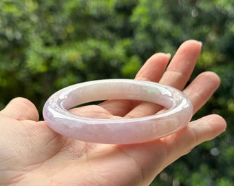 ミャンマー翡翠バングル 淡いピンク紫 約59mm 自宅保管 翡翠バングル 55.0 mm (2.17インチ)、ラウンドシェイプ、ライト