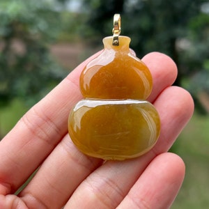 Big Hulu Jade Pendant Translucent Rich Russet Honey Grade A Jadeite with 18k Solid Gold Clasp (Burmese Jade)