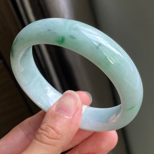 59 mm 翡翠バングル ミルキーグリーン トリコロール グレードA 翡翠