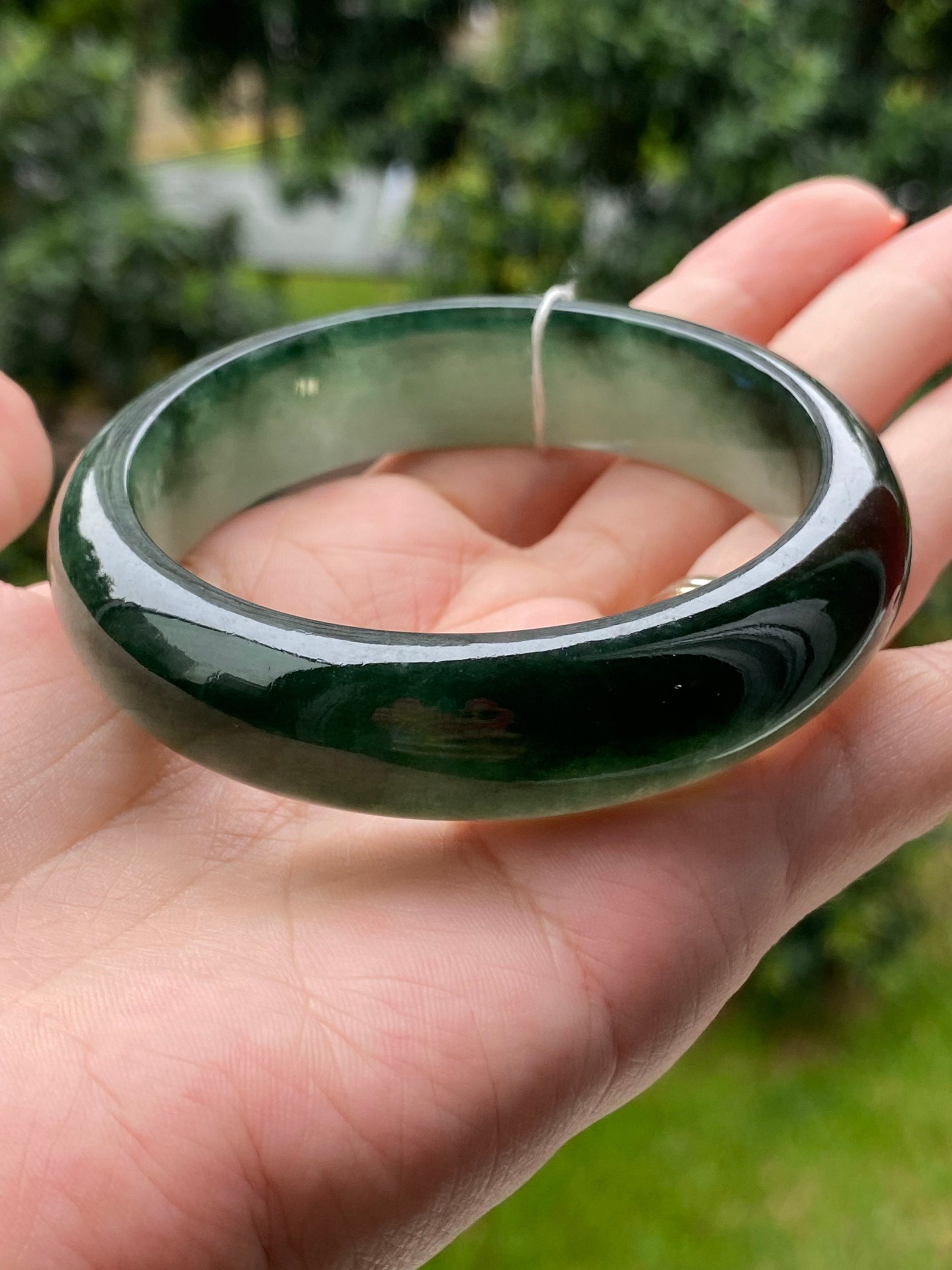 翡翠製緑色バングル 翡翠製緑色バングル 鑑定書付き 翡翠製緑色バングル 鑑定書付き Amazon |