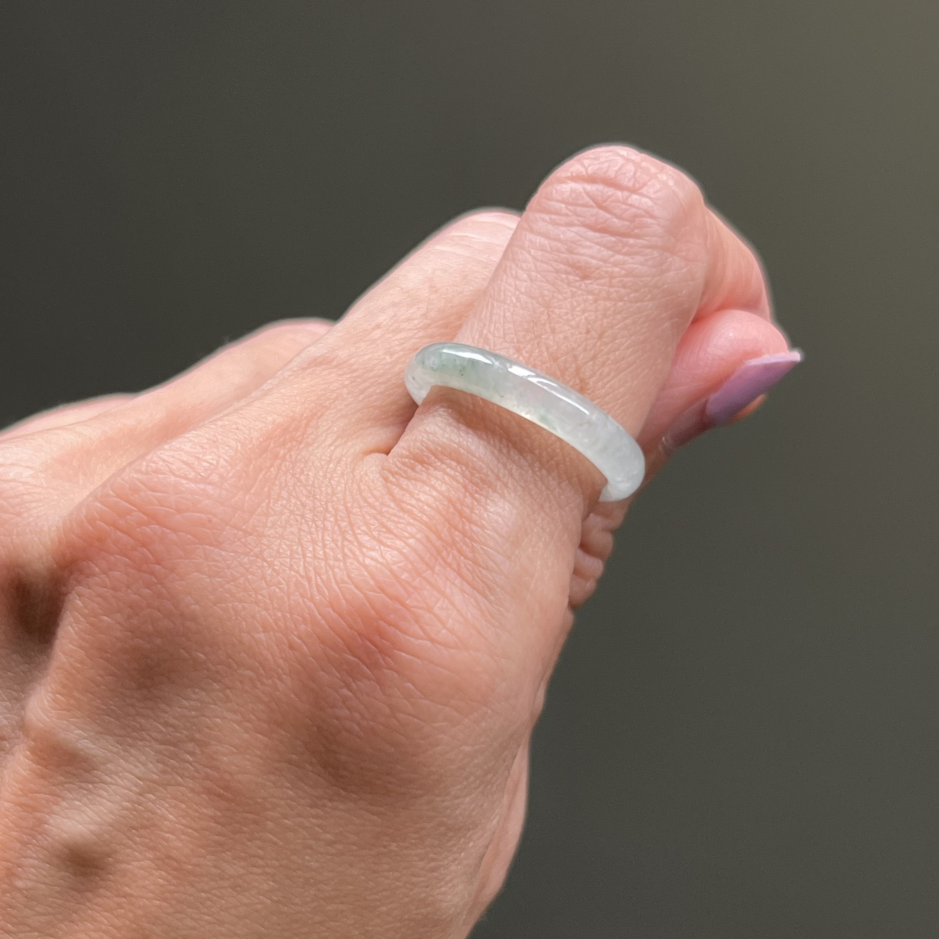 ICY 翡翠リング US 7.75 淡い青緑色 タイプ A ジェダイト 翡翠バンド