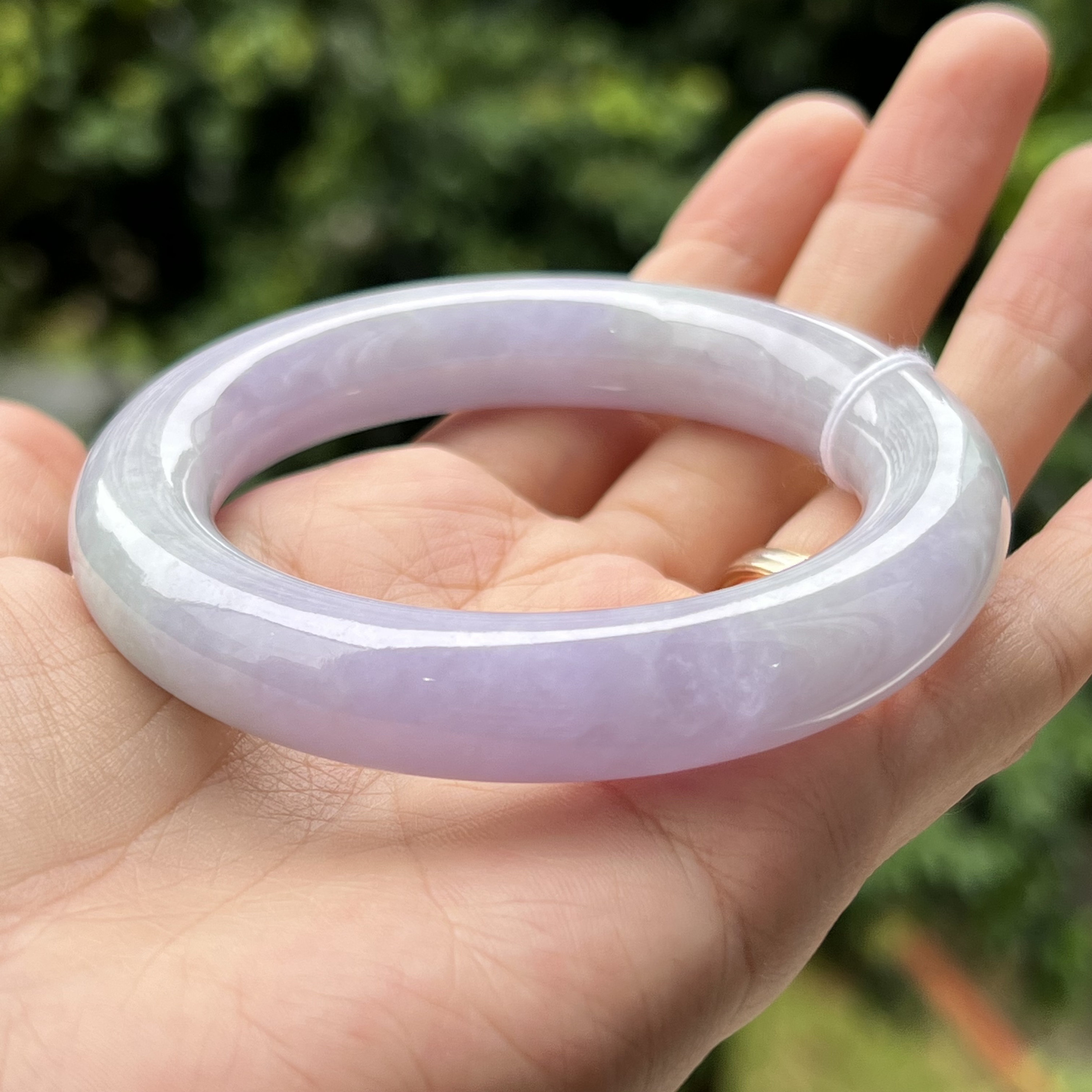 BG5-1春彩ラベンダー56.5MM 真ん丸 ミャンマー産 天然本翡翠