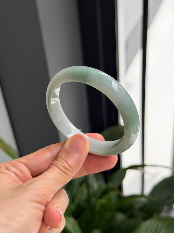 58.65 mm 翡翠バングル 淡いブルーグレーグリーン グレードA 翡翠