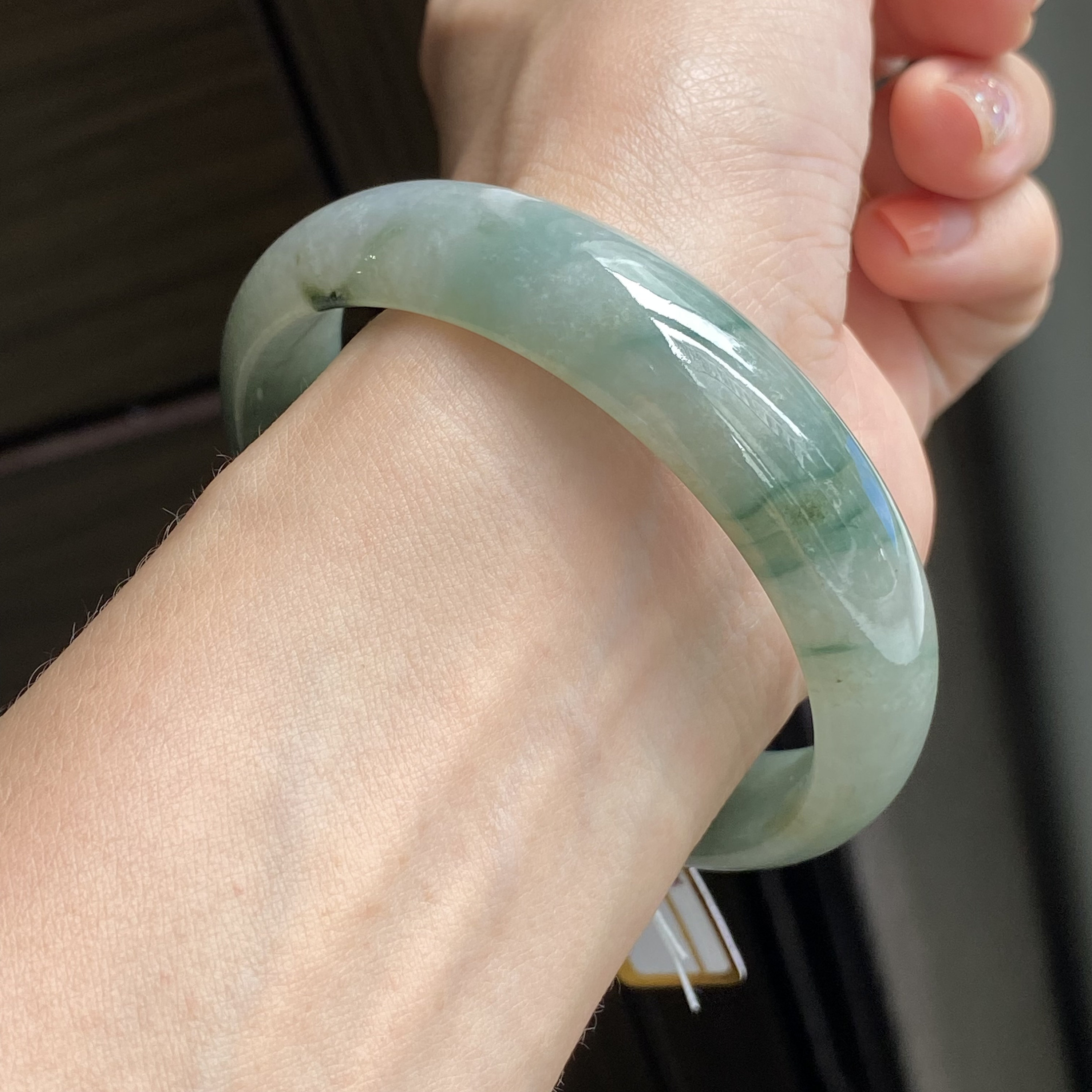 59 mm 翡翠バングル 青緑色 花柄 グレード A 翡翠 ビルマ / ミャンマー