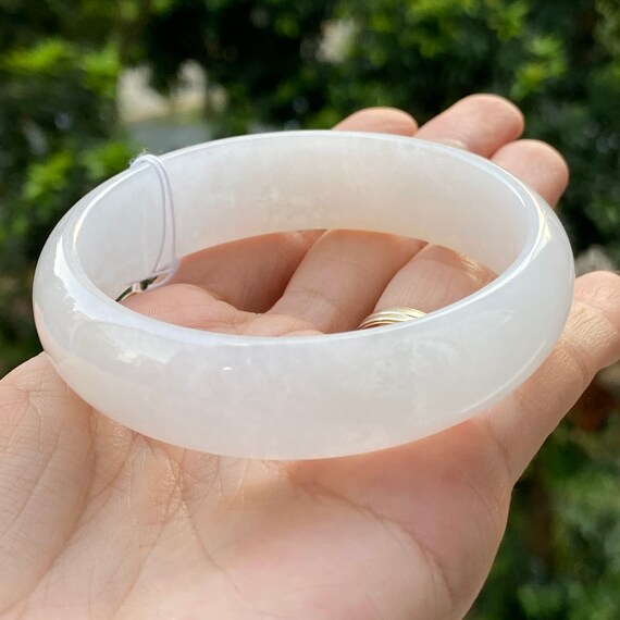 Natural Grade A White Jade Bangle Bracelet – 62mm Nephrite Jade, Unenhanced