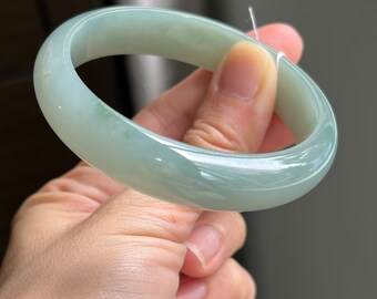 59.35 mm 天然翡翠バングル 細粒 青みがかったグリーン MB6L5L10