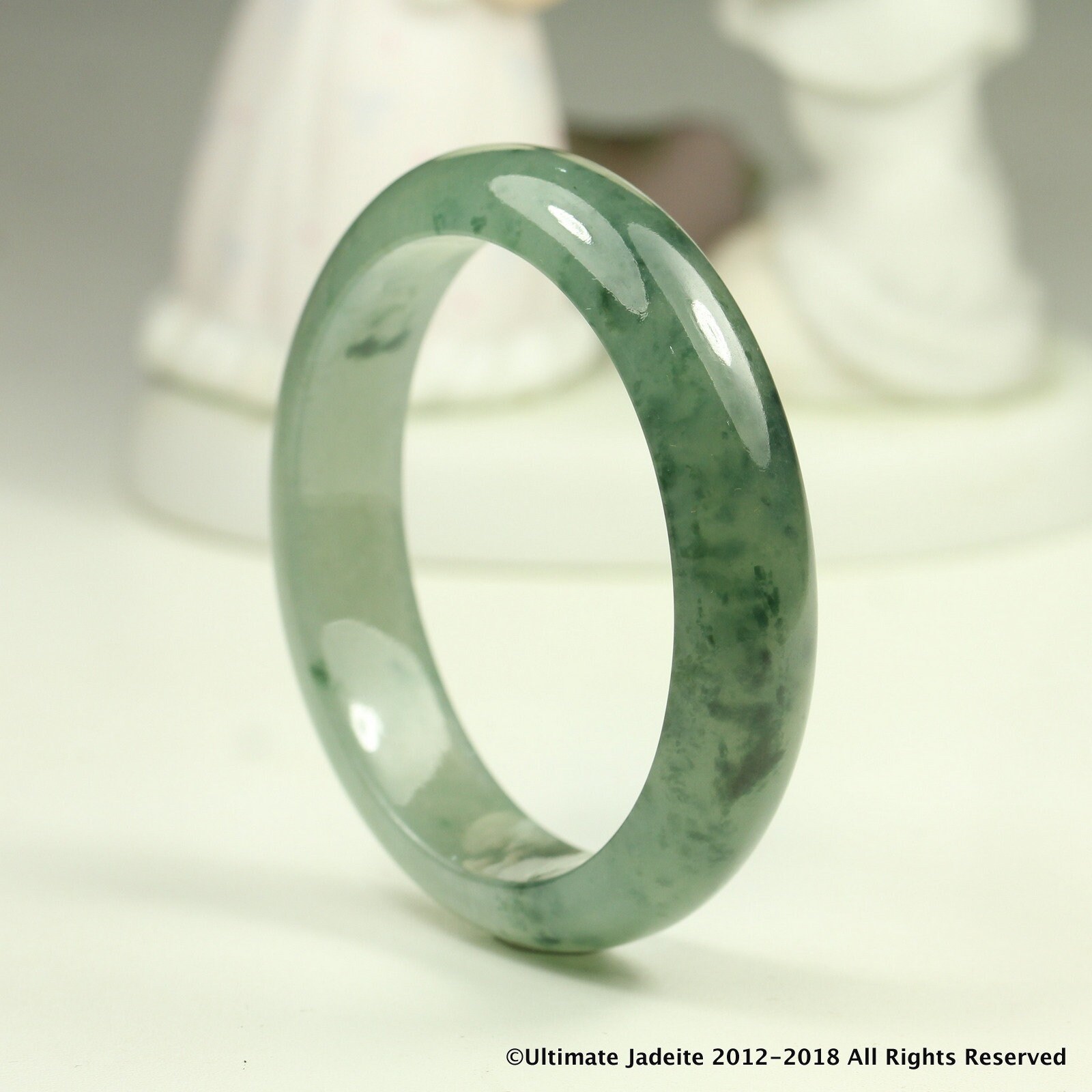アウガルテン　Willow Oval 52.31mm Natural Jade Bangle Translucent Bluishgreen