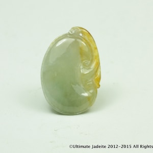 Jadeite Jade Pendant -- Translucent Honey Yellow BiColor Ruyi (Grade A)