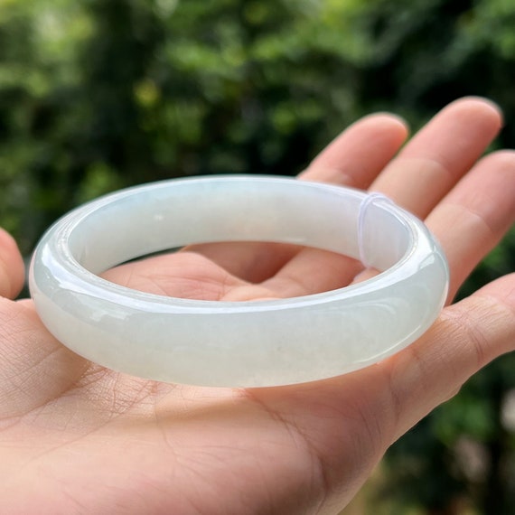 58.83 mm 翡翠バングル グレード A ジェダイト 微粒子 非常に柔らかい