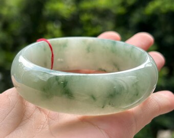 58.8mm Jade Bangle Floral Patrón Floral Débil Verde Amarillento Grado A Jadeíta (Myanmar Jade)