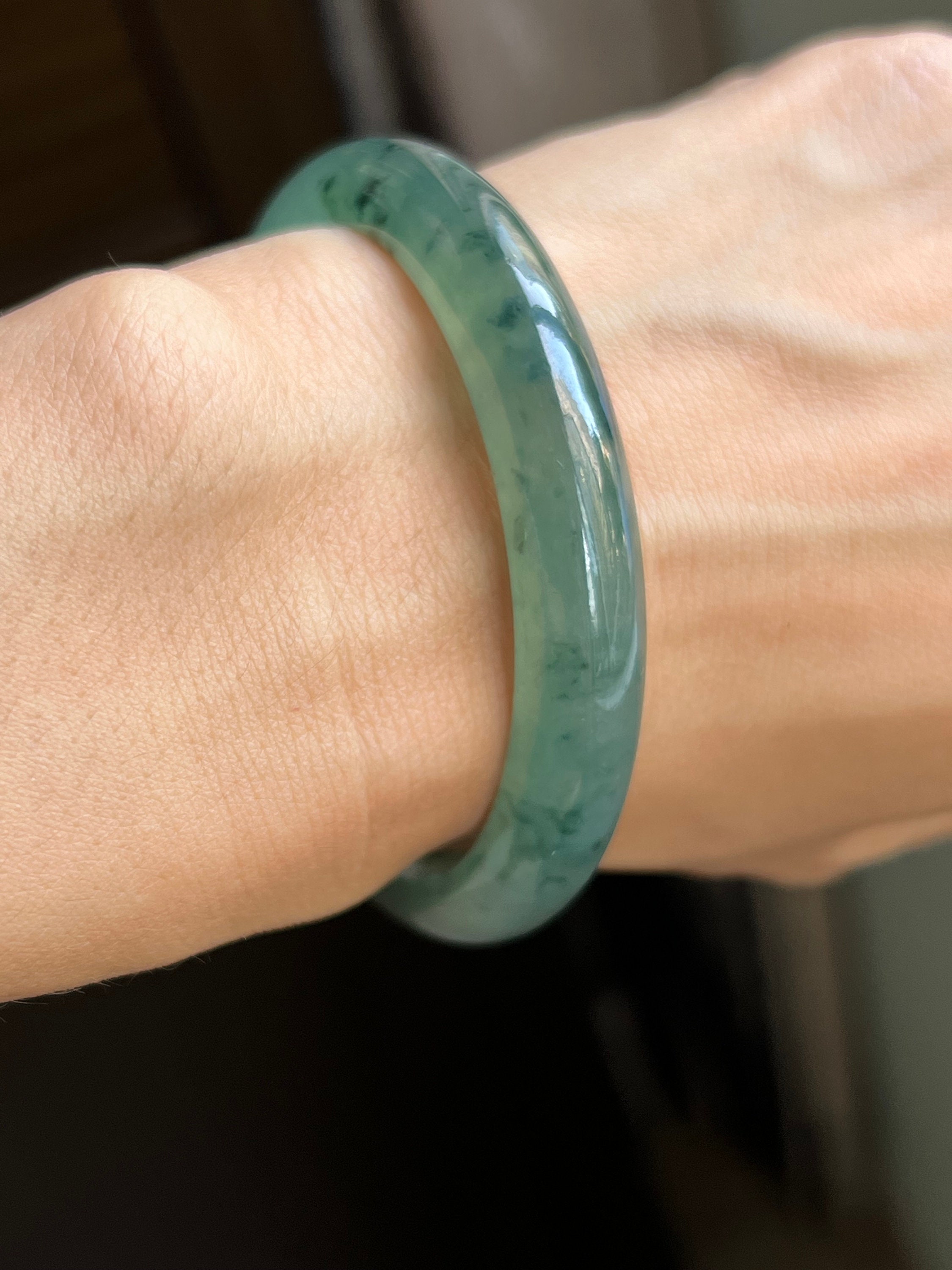 55.6 mm 翡翠バングル 非常に半透明 青緑色 花柄 グレード A