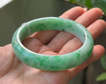 56.6mm Jade Bangle Bright Apple Green Floral Grade A Jadeite (Burmese Jade)