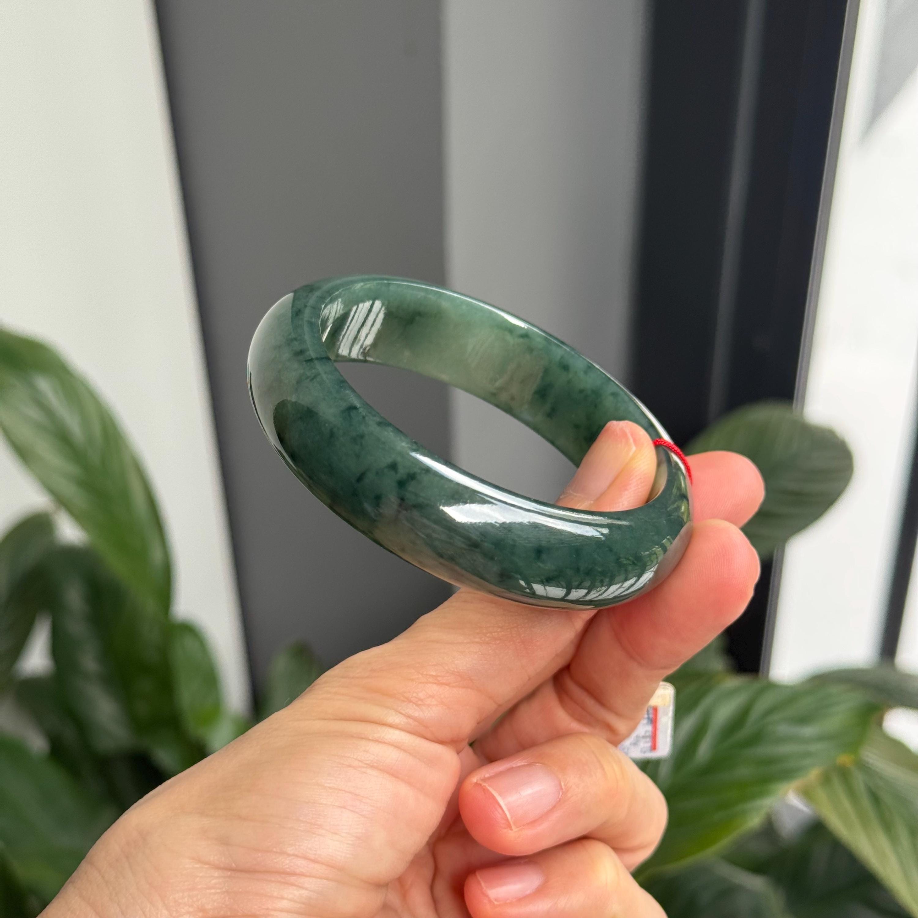 56.97 mm 翡翠バングル 深青緑色 花柄 グレードA フェイ・クイ（ビルマ