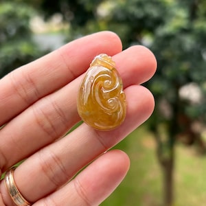 Jadeite Jade Pendant -- Honey Brown BiColor Ruyi (Grade A)