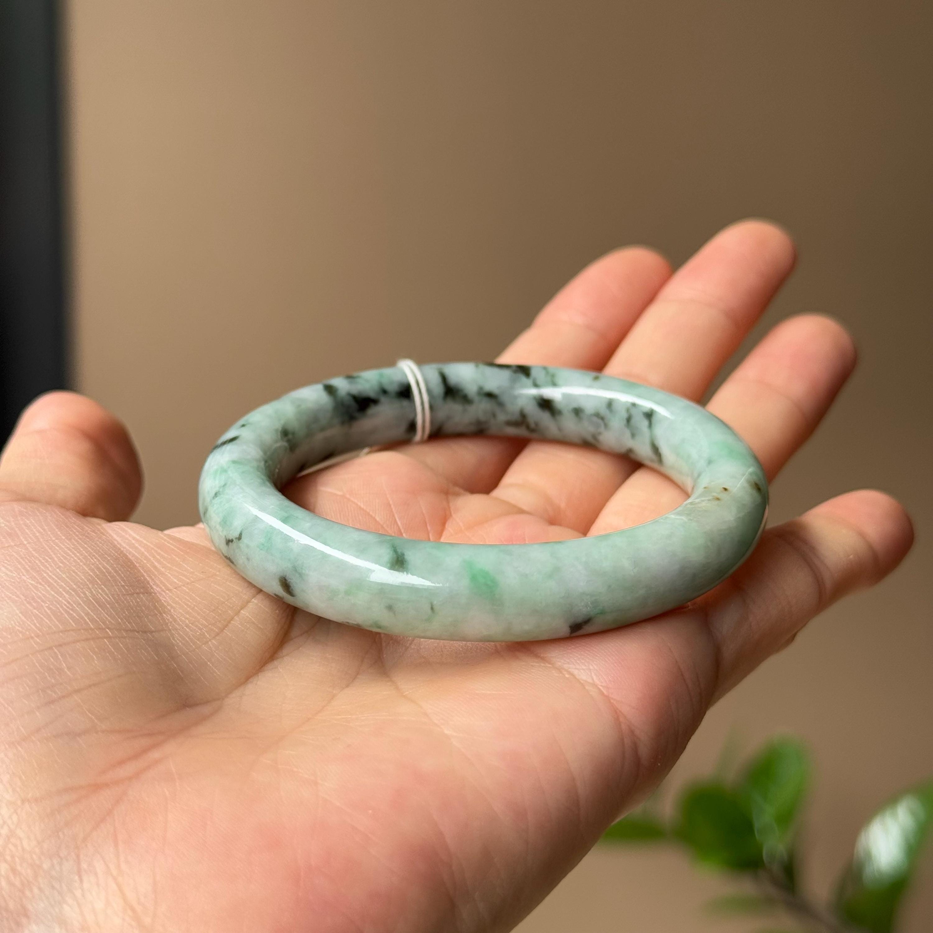 ラウンド 52.8 mm 翡翠バングル グレーアップルグリーン トリコロール 