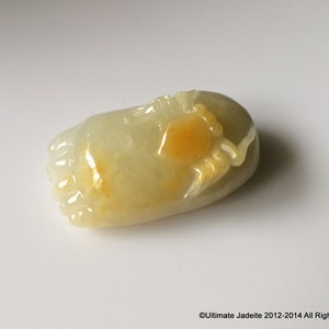 Jadeite Jade Pendant SpiderOnFoot  - Yellow & Off-white (Grade A)