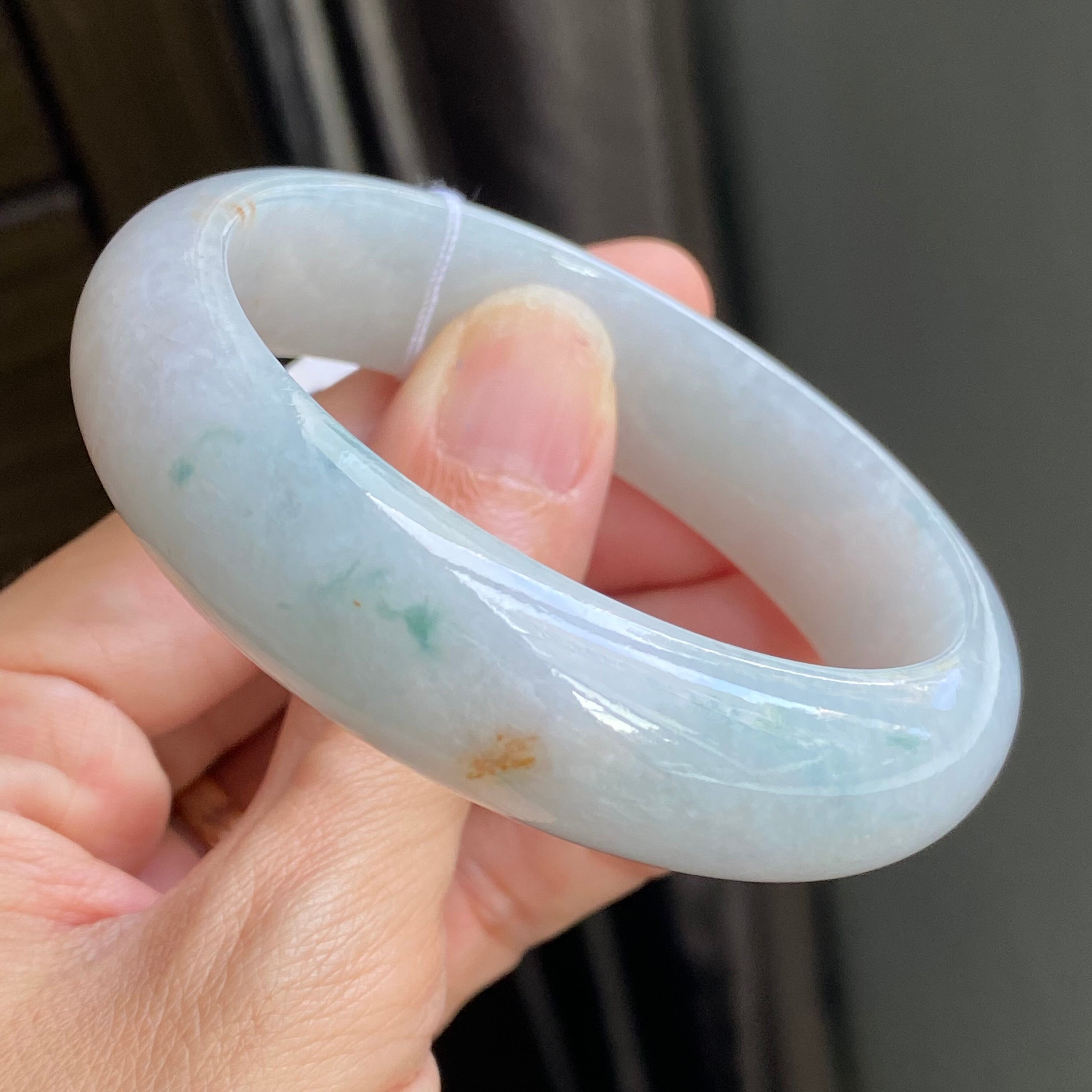 56.65 mm 翡翠バングル オフホワイト オレンジレッド トリカラー