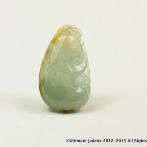 Jadeite Jade Pendant Ruyi - Honey Brown BiColor (Grade A)